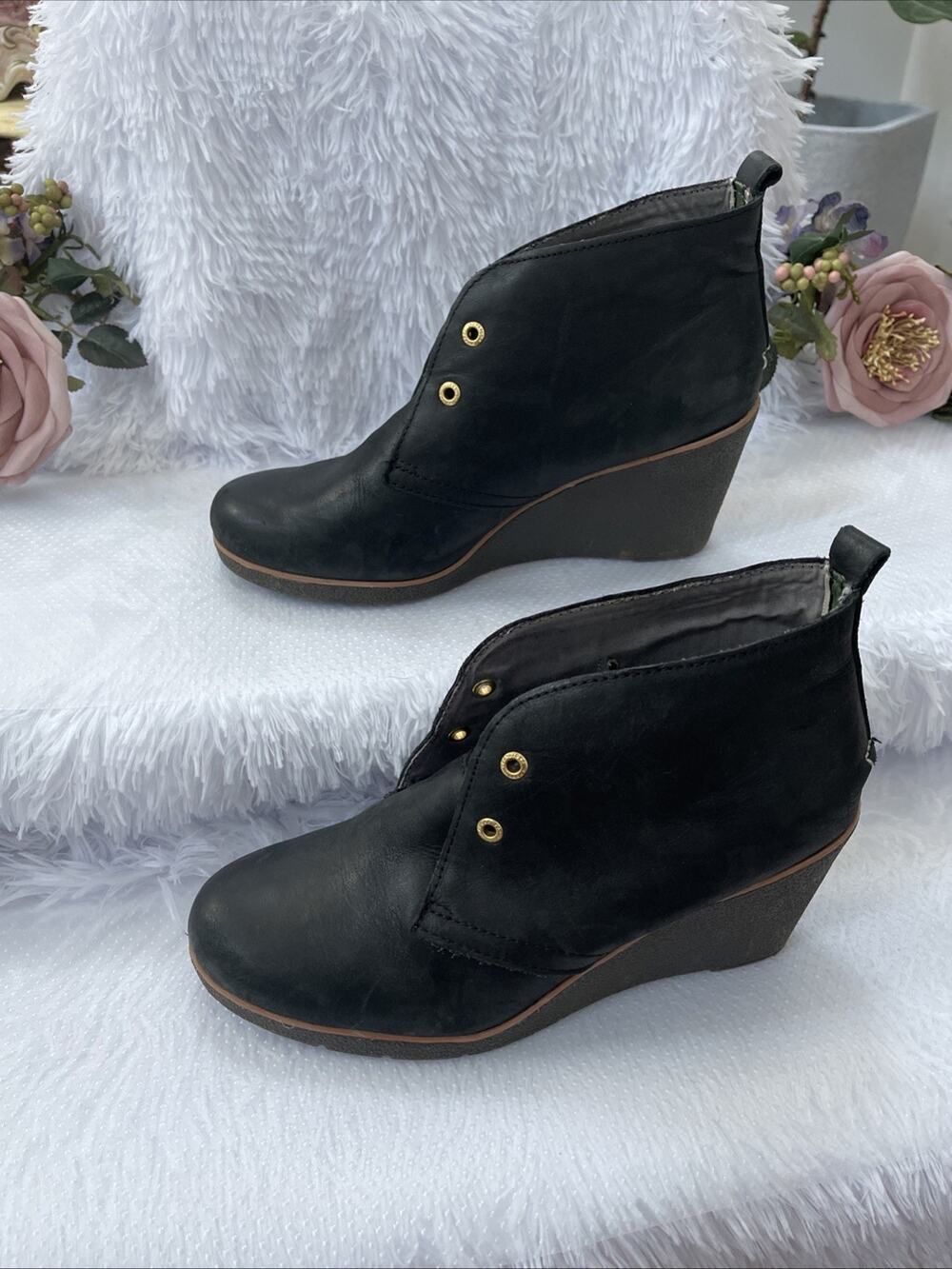 Sperry Women 11M Black Leather Wedge Ankle Boots Lace-up Comfort Booties Minimal